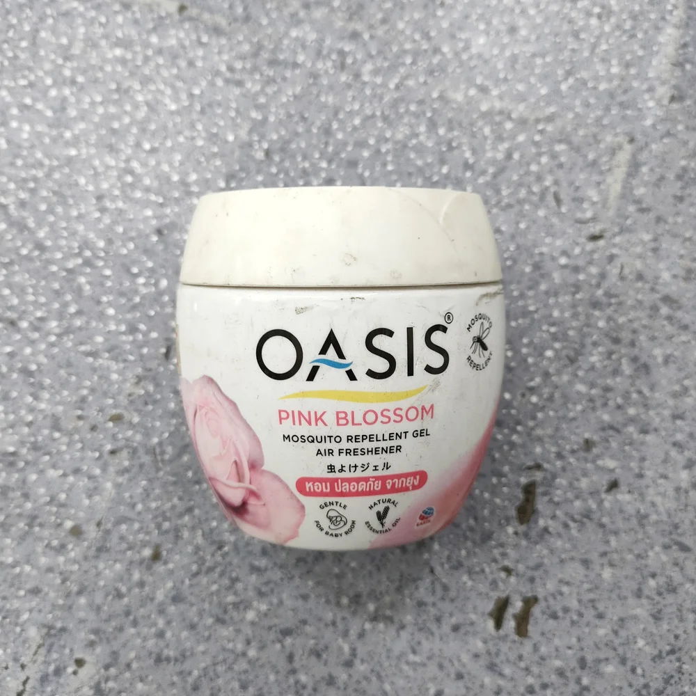 Oasis Sparkling Yellow Mosquito Repellent Gel Air Freshener — available at pharmacies in Cambodia on PharmKulen