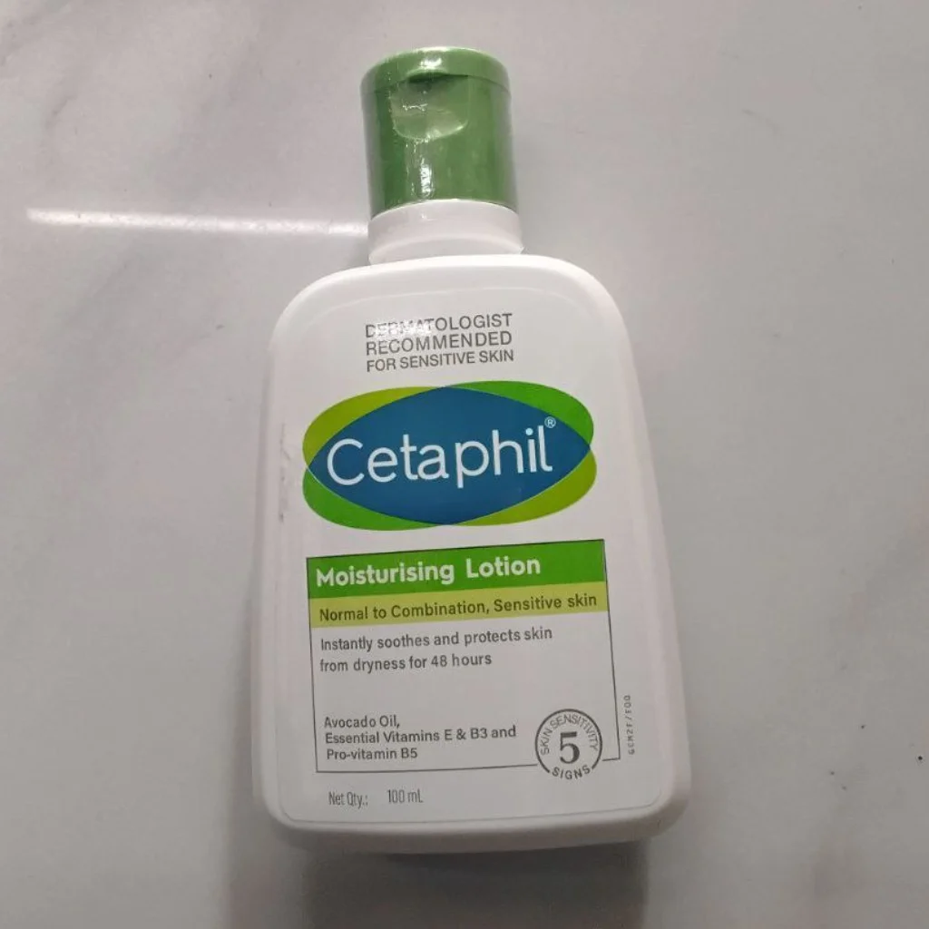 Cetaphil Moisturising Lotion — available at pharmacies in Cambodia on PharmKulen