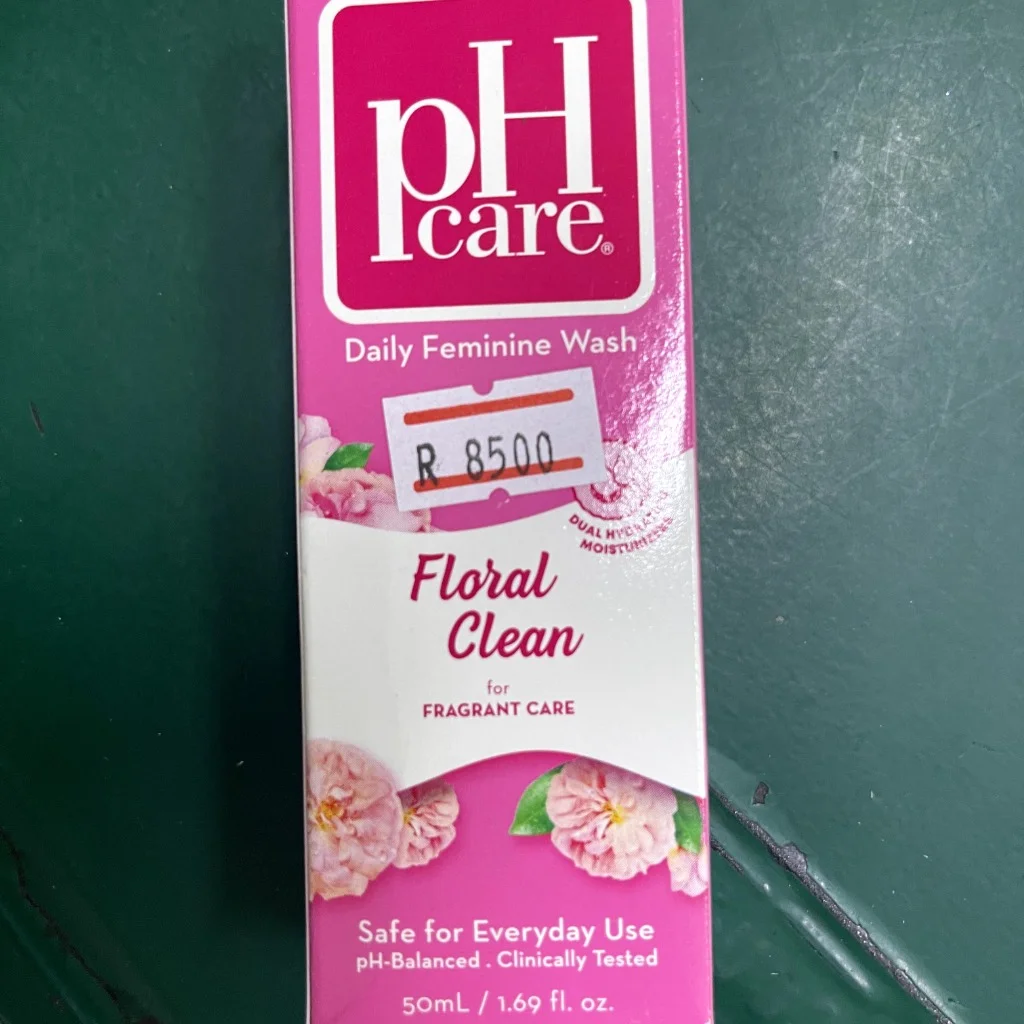 pH Care Floral Clean — available at pharmacies in Cambodia on PharmKulen