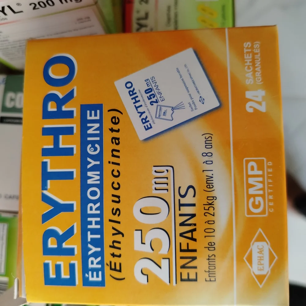 Erythro Enfants — available at pharmacies in Cambodia on PharmKulen