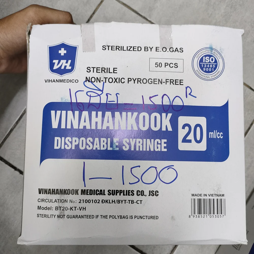 Vinahankook Disposable Syringe 20ml — available at pharmacies in Cambodia on PharmKulen