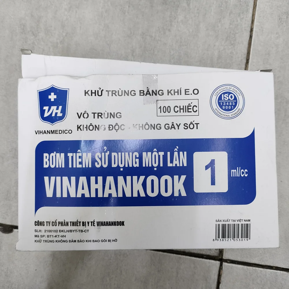 Vinahankook Disposable Syringe 1 mL — available at pharmacies in Cambodia on PharmKulen