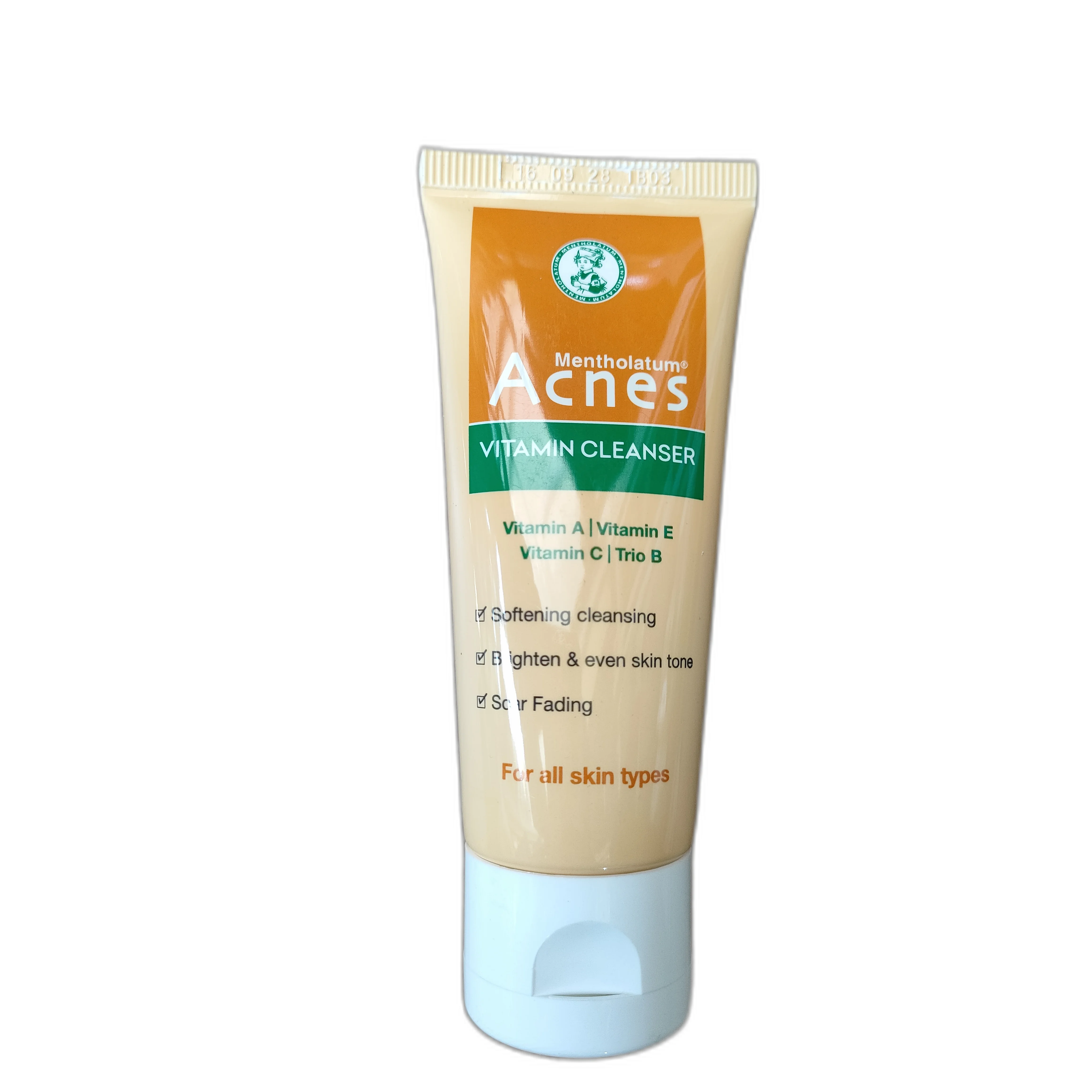 Acnes Vitamin Cleanser — available at pharmacies in Cambodia on PharmKulen