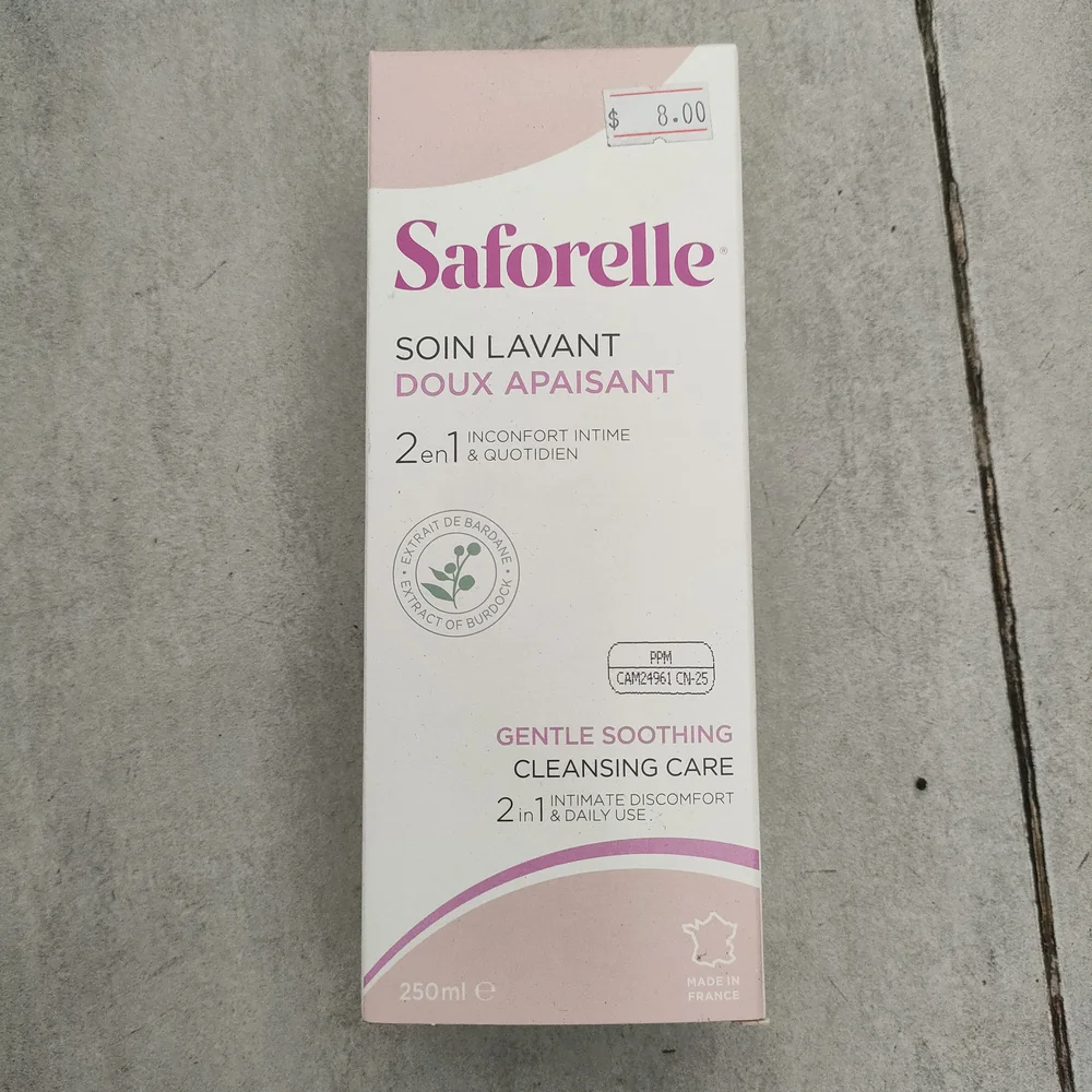 Saforelle Soin Lavant Doux Apaisant 250 mL — available at pharmacies in Cambodia on PharmKulen