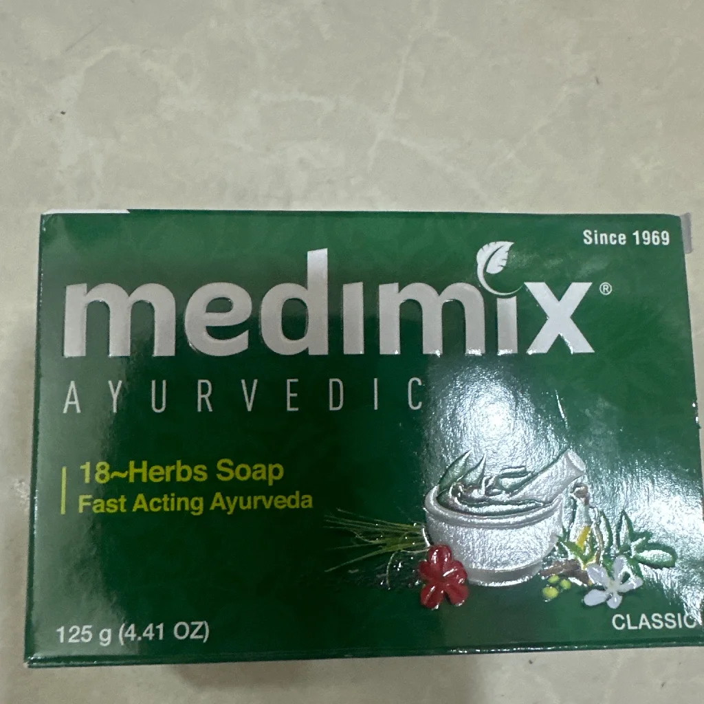 Medimix Green — available at pharmacies in Cambodia on PharmKulen