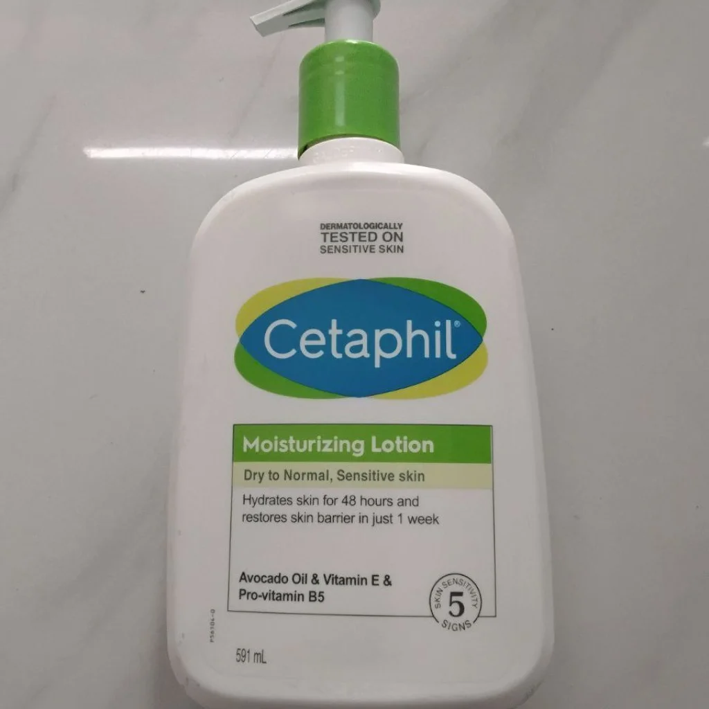 Cetaphil Moisturizing Lotion — available at pharmacies in Cambodia on PharmKulen